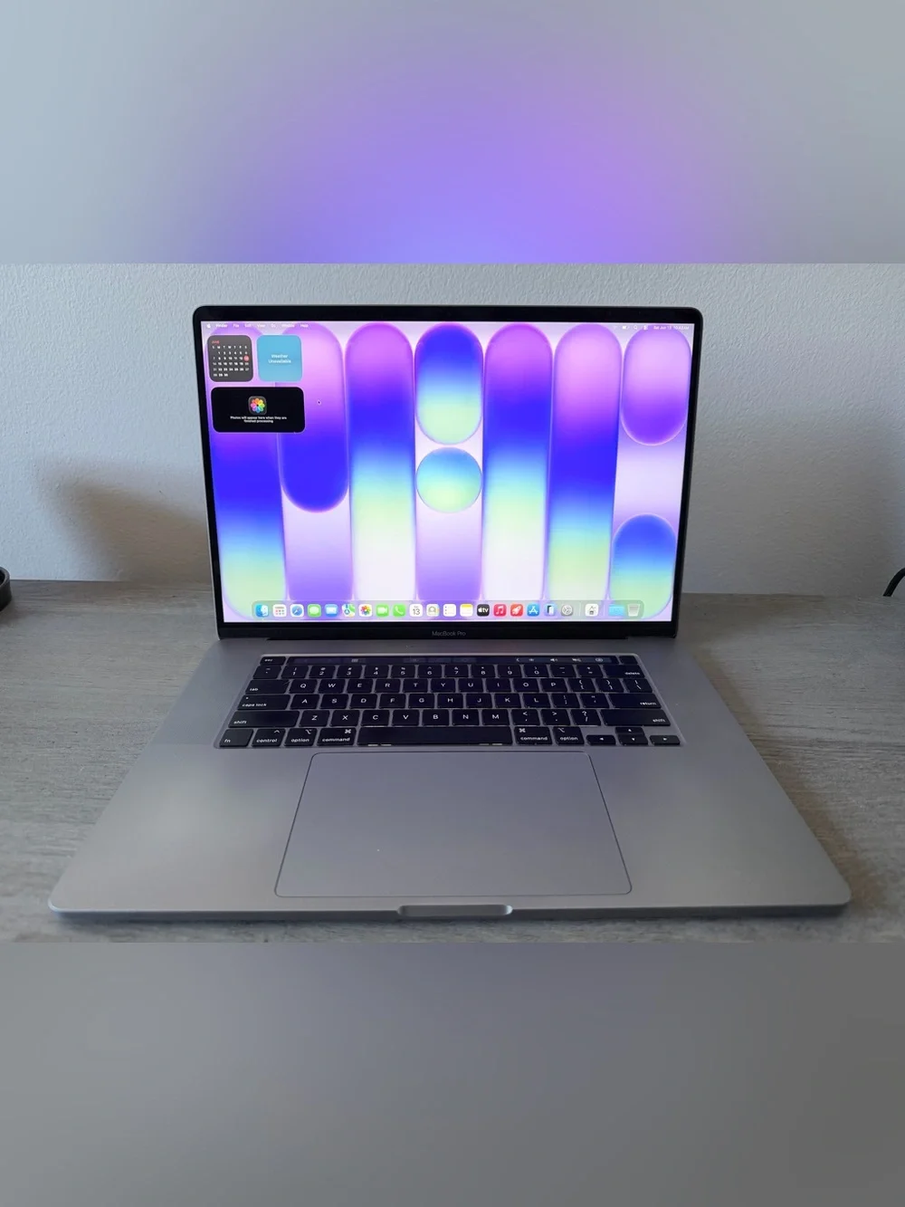 Apple MacBook Pro 16 Inch intel i9 64 GB RAM, 1 TB SSD